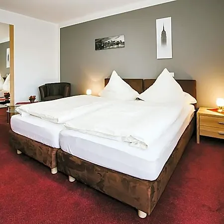 Schultes Hotel